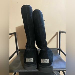 UGG Australia Sumner Black Boot Black. Worn a few times.